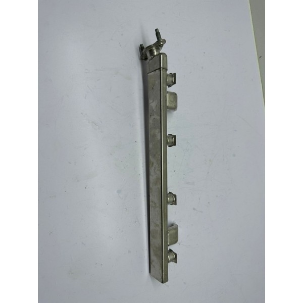 Flauta Dos Bicos Injetores Kia Cerato 2014 4800