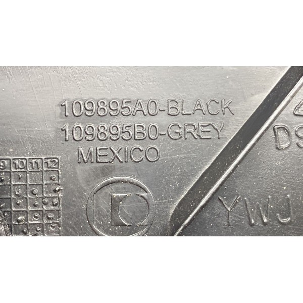 Acabamento Tampa Traseira - Audi Q5 Sline 2022 B3