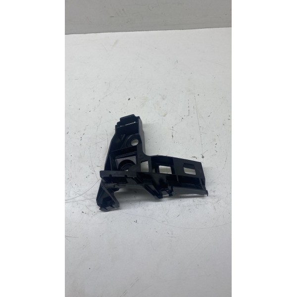 Guia Parachoque ( Tras Esquerdo ) - Golf Highline 2014