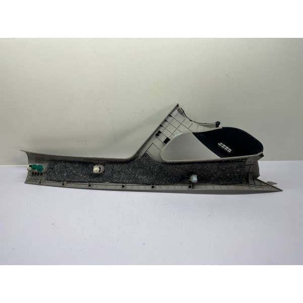 Acabamento Coluna Parabrisa Dian/esquerda Kia Cerato 2014
