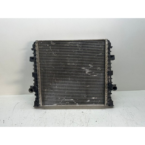 Radiador De Agua Auxiliar Direito Audi Q7 2012 7l8121212a