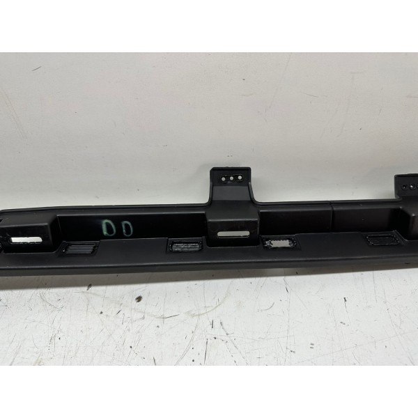 Acabamento Dianteiro Direito Cruze Lt 2017 970001561