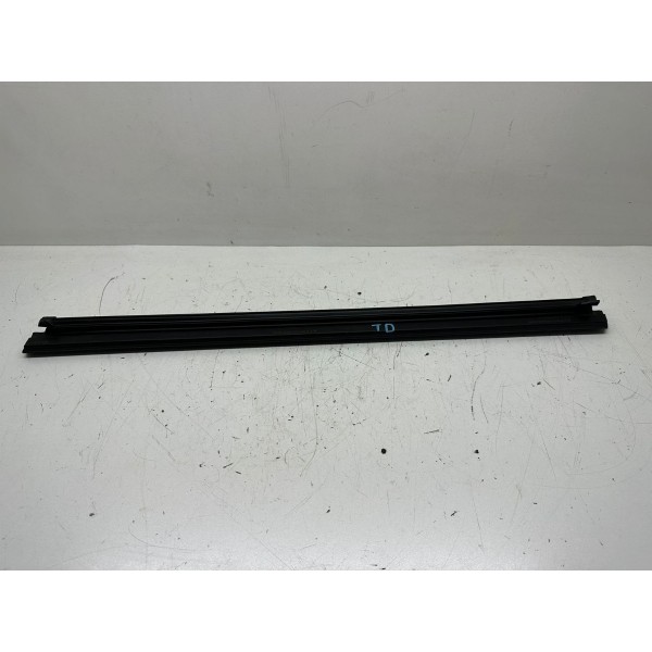 Pestana Interna Tras. Direita Peugeot 208 2014 15018yb2 4552