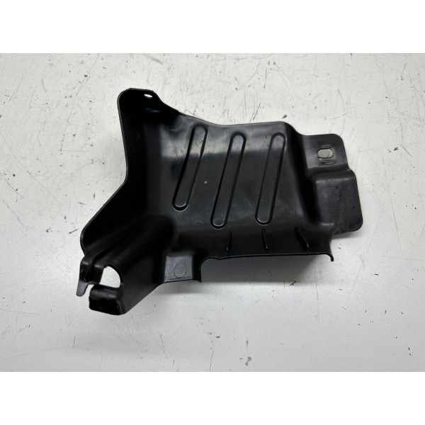 Acabamento Eixo Tras. Esq. Peugeot 208 2014 9806910780 4533