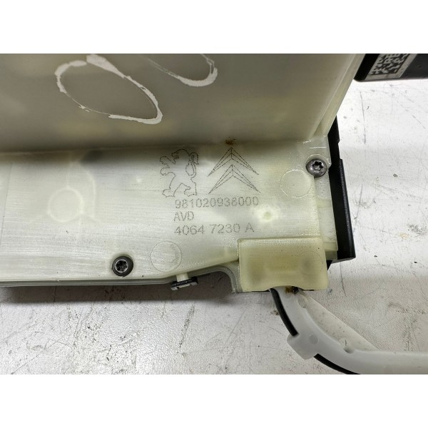 Fechadura Porta Dianteira Direita Peugeot 208 2017 5302