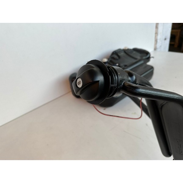 Tanque De Combustível Com Gargalo Peugeot 208 2014