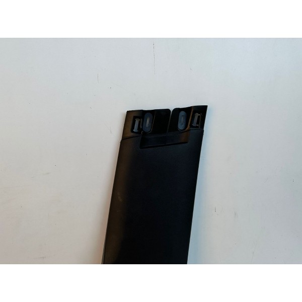 Acabamento Coluna Lado Direito Inferior Peugeot 208 2014