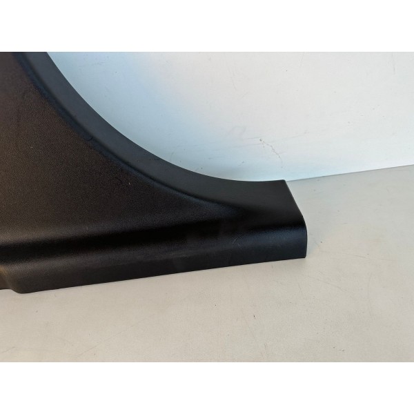 Acabamento Coluna Lado Esquerdo Inferior Peugeot 208 2014