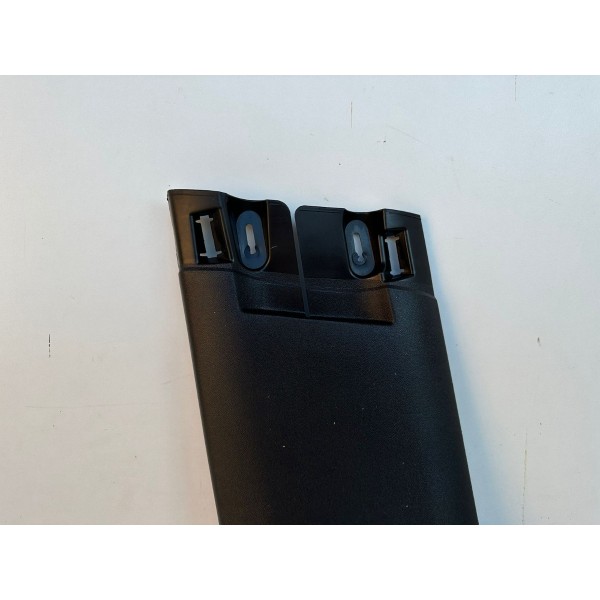 Acabamento Coluna Lado Esquerdo Inferior Peugeot 208 2014