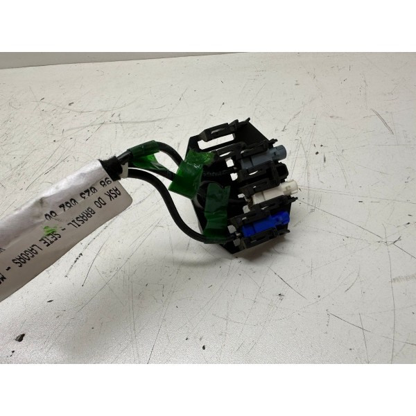 Cabo Antena Radio Peugeot 208 2014 4447