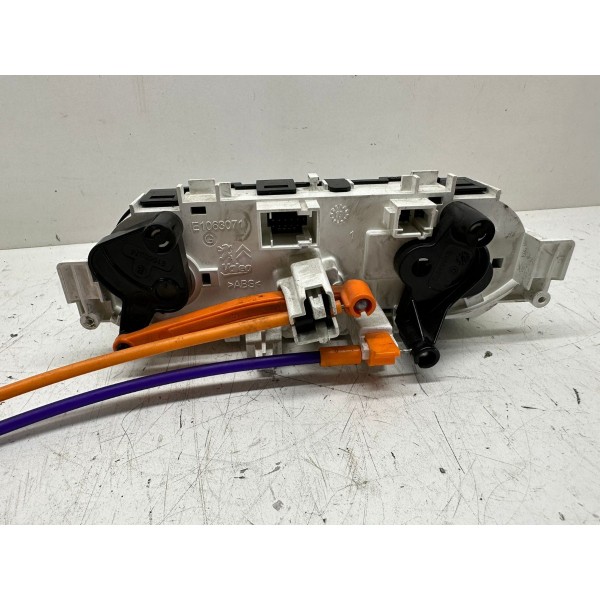 Comando Ar Condicionado Peugeot 208 2014 4441