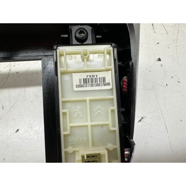 Moldura Multimidia Peugeot 208 2014 4440