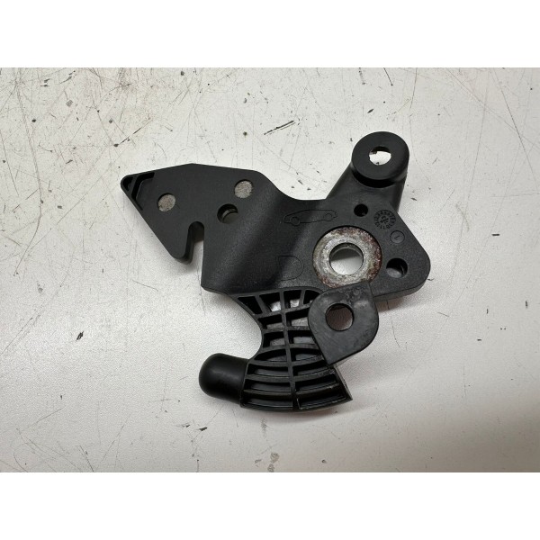 Trava Do Banco Traseiro Direito Peugeot 208 2014 4420