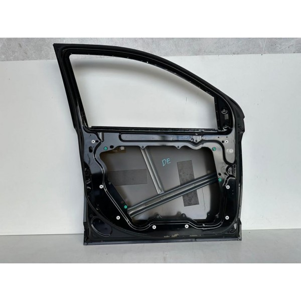 Porta Dianteira Esquerda Dodge Journey 2013 C/ Detalhe Dianteira Esquerdo Preto