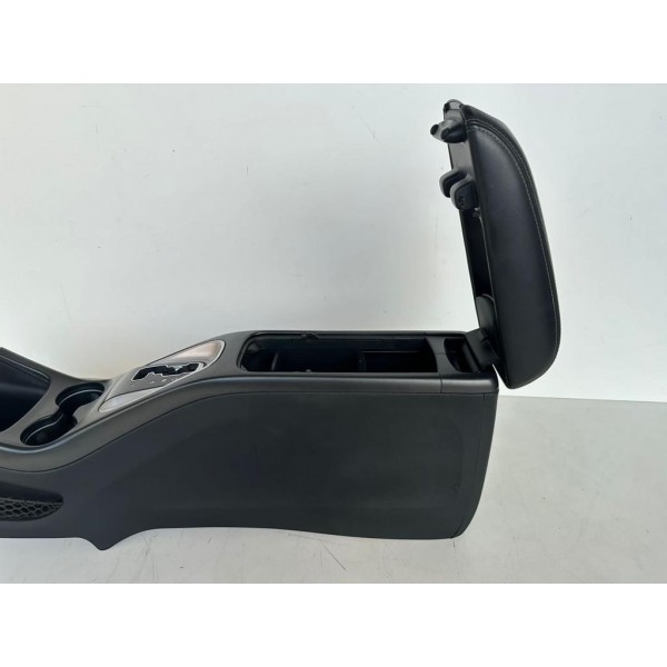 Console Central C/ Apoio De Braço Dodge Journey 2013