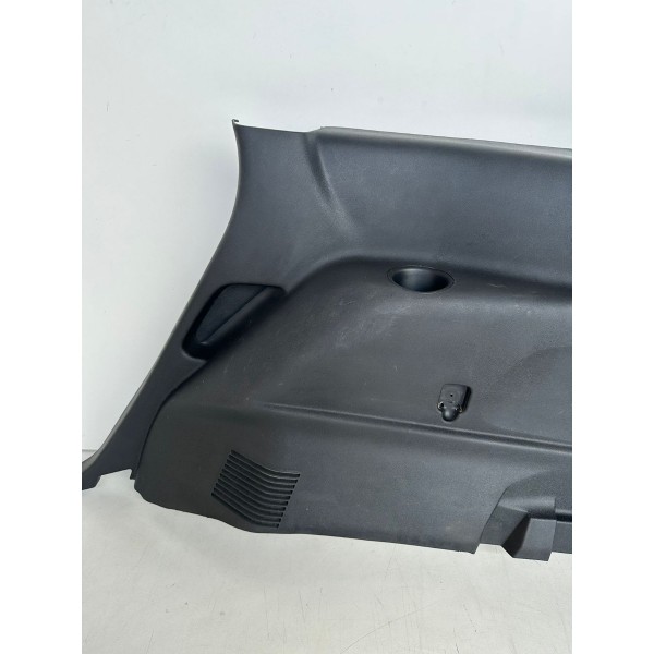 Acabamento Lateral Porta Malas Direito Dodge Journey 2013