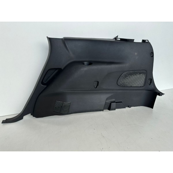 Acabamento Lateral Porta Malas Direito Dodge Journey 2013