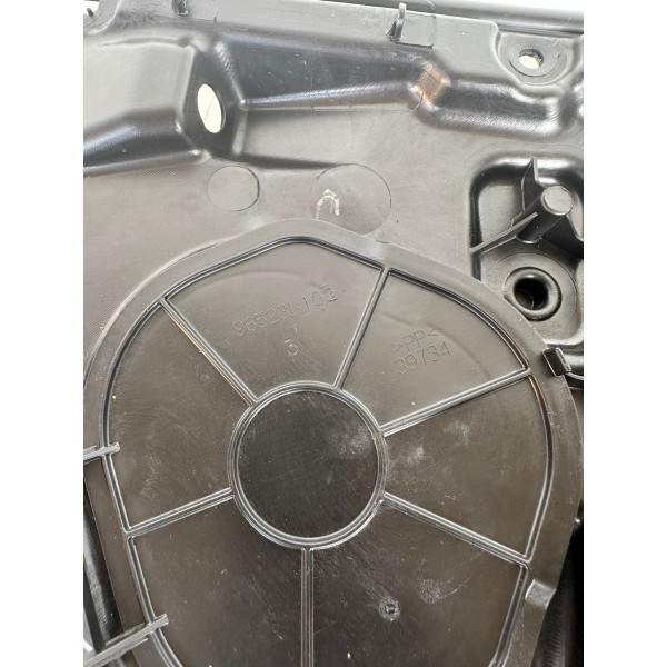 Suporte Maquina Vidro Traseiro Esquerdo Dodge Journey 2013