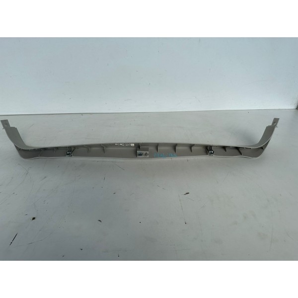 Acabamento Tampa Traseira Superior Dodge Journey 2013