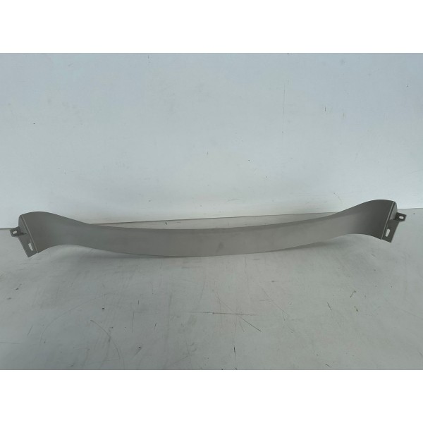 Acabamento Tampa Traseira Superior Dodge Journey 2013