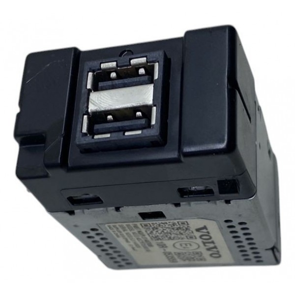 Entrada Usb - Volvo Xc40 T-4 Inscript 2020