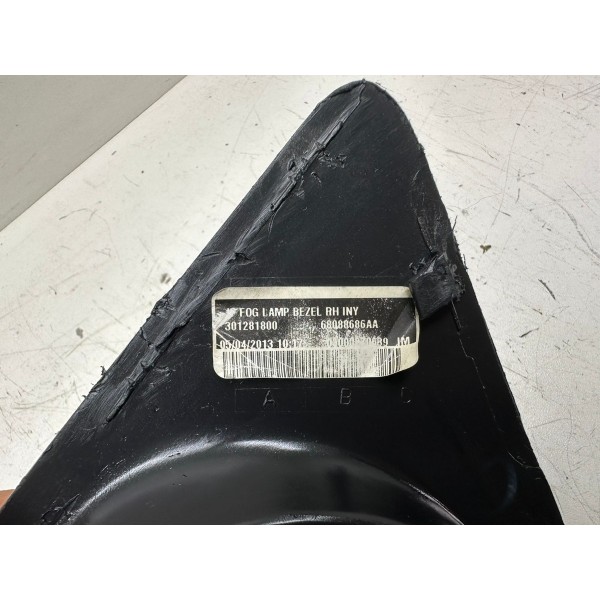 Moldura Farol De Milha Diant Direito Dodge Journey 2013 4328 Preto