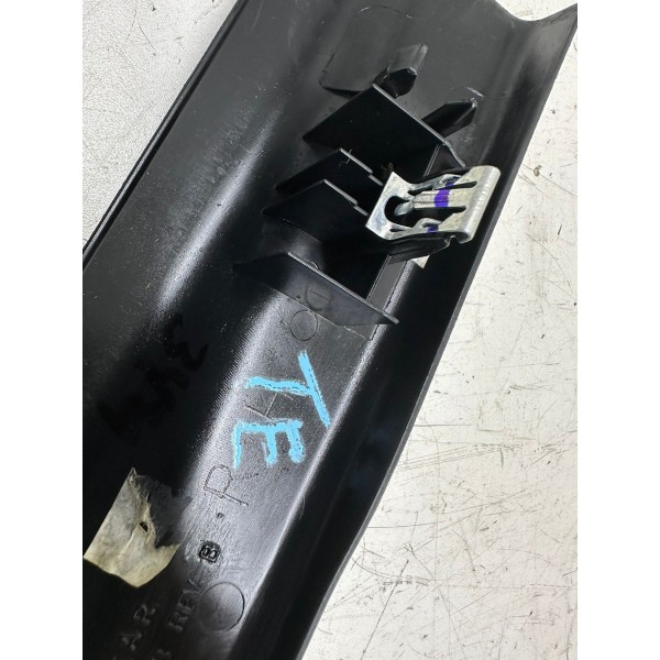 Soleira Da Porta Traseira Esquerda Dodge Journey 2013 4325