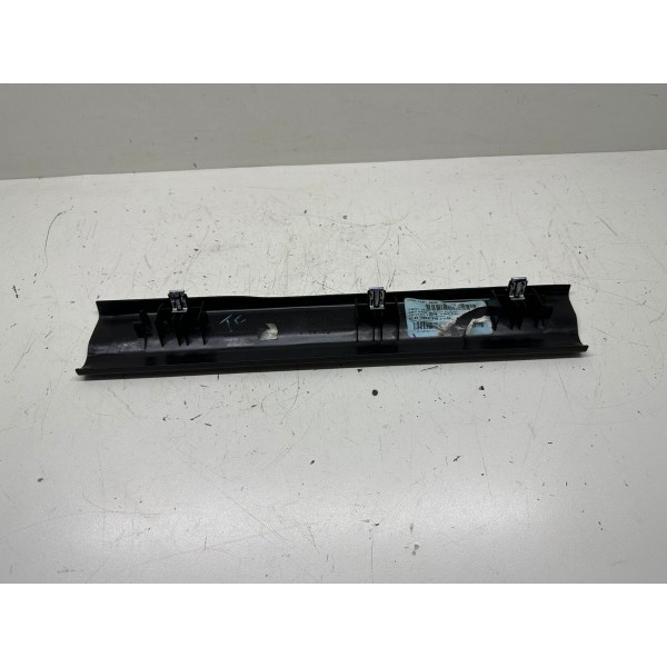 Soleira Da Porta Traseira Esquerda Dodge Journey 2013 4325