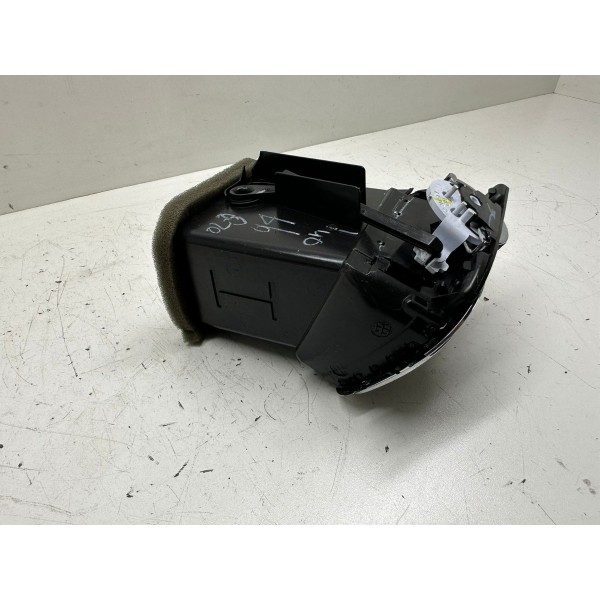 Difusor De Ar Dianteiro Direito Dodge Journey 2013 4324