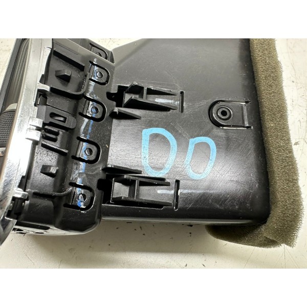 Difusor De Ar Dianteiro Direito Dodge Journey 2013 4324