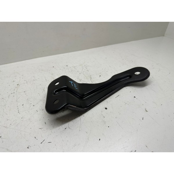 Suporte Suspenção Traseira Esquerda Dodge Journey 2013 4288