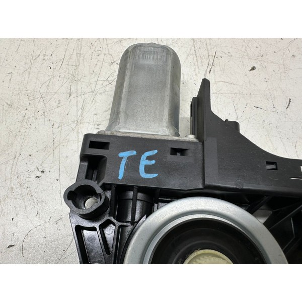 Motor Maquina De Vidro Tras Esquerdo Dodge Journey 2013 4226
