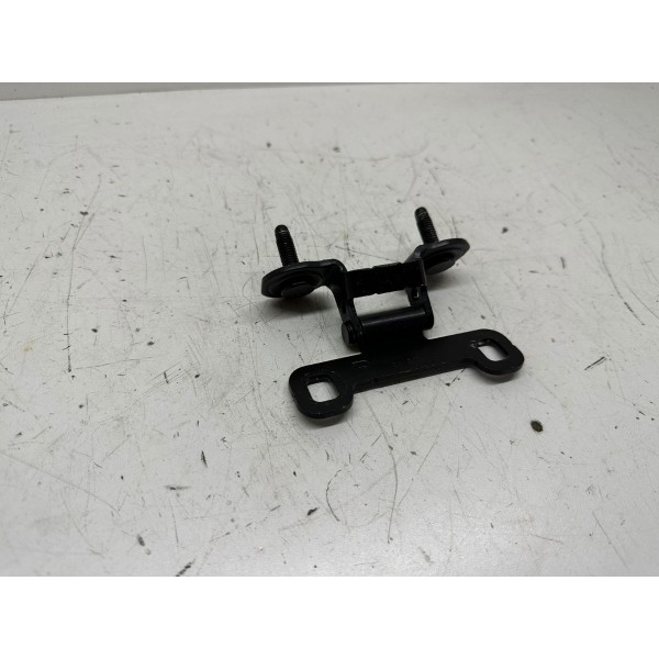 Dobradiça Esquerda Tampa Traseira Dodge Journey 2013 4221