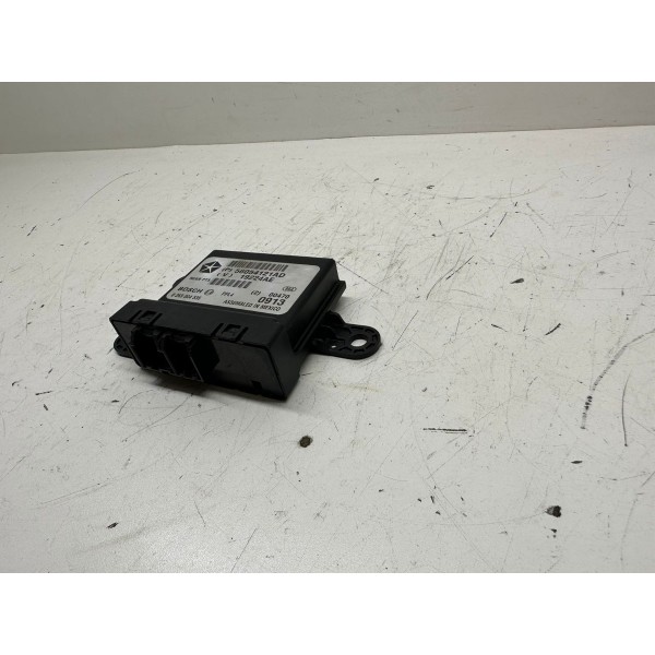 Modulo Sensor Estacionamento Dodge Journey 2013 4218 Preto