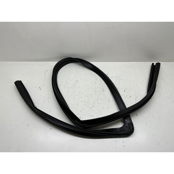 Borracha Do Vidro Dianteiro Direito Dodge Journey 2013 4207