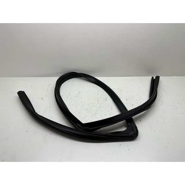 Borracha Do Vidro Dianteiro Direito Dodge Journey 2013 4207