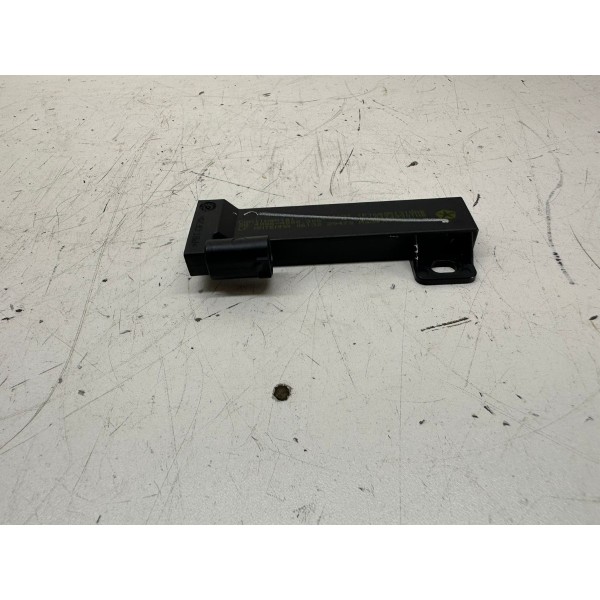 Sensor Keyless Diant. Esquerdo Dodge Journey 2013 3992