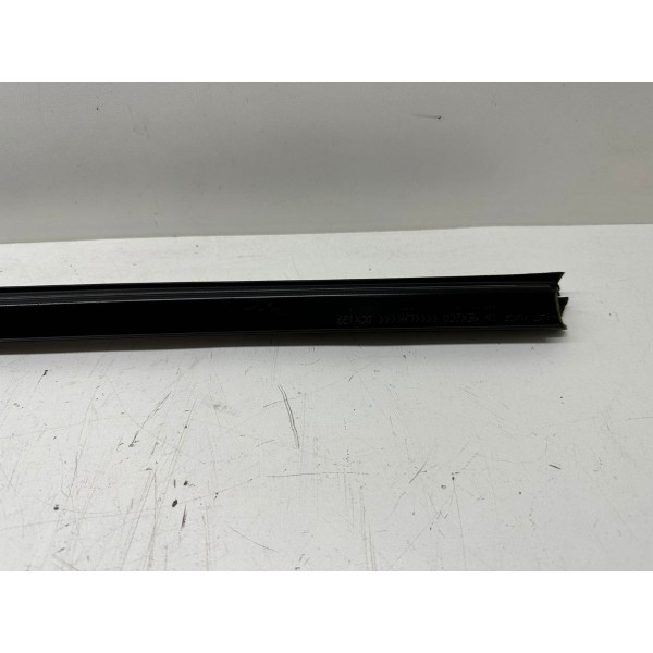 Pestana Externa Diant. Esquerda Dodge Journey 2013