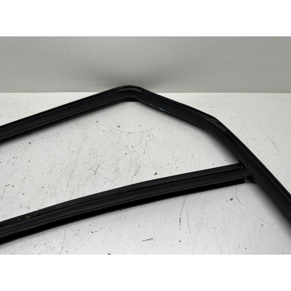 Borracha Do Vidro Traseiro Direito Dodge Journey 2013 3963