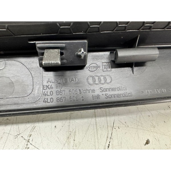 Acabamento Traseiro Audi Q7 2012 4l0867606b