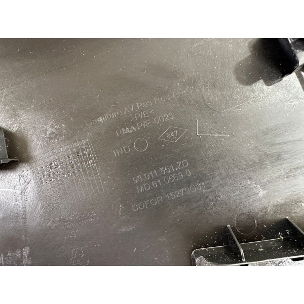 Soleira Porta Traseira Esquerda Peugeot 208 2017 98011551zd Preto