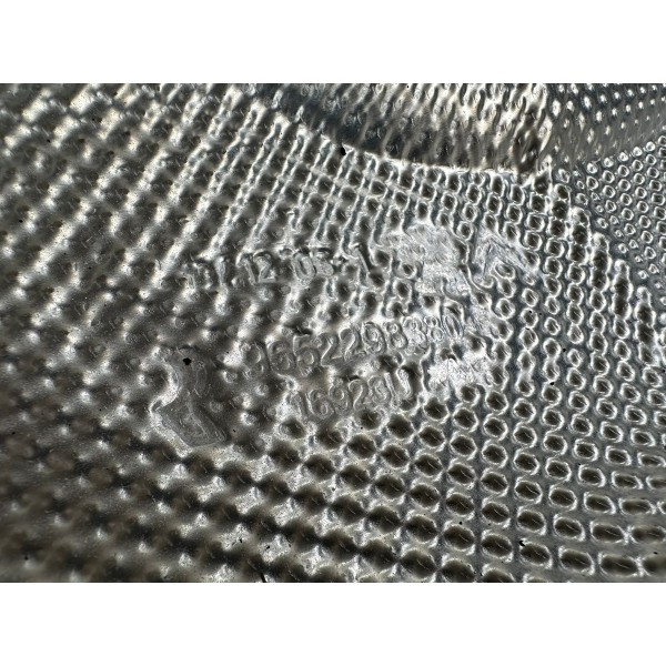 Defletor De Calor Peugeot 208 2017 9652298380