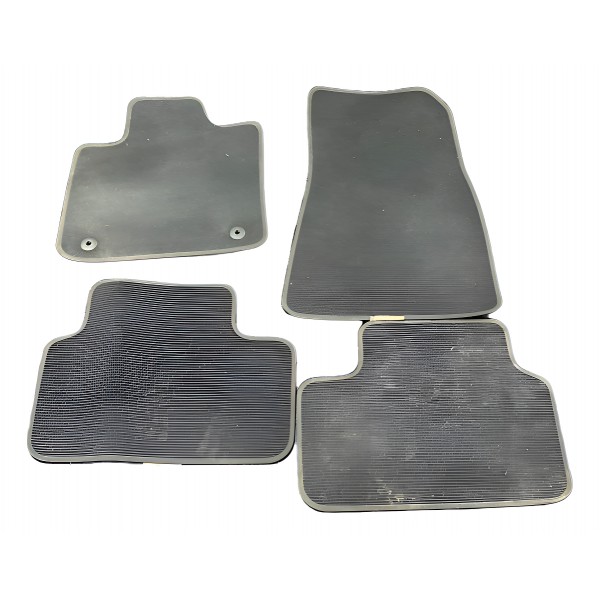 Jogo De Tapetes - Volvo Xc40 Recharge 2022 Original Original