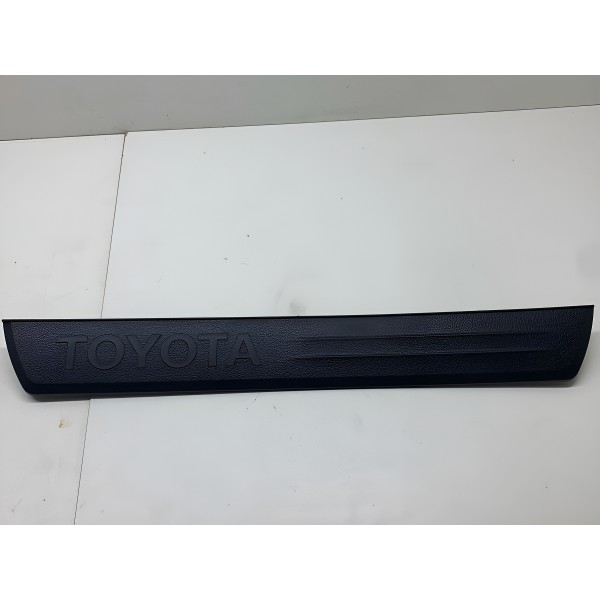 Soleira Externa Dian/direita Toyota Hilux Srx 2022 Preto Preto