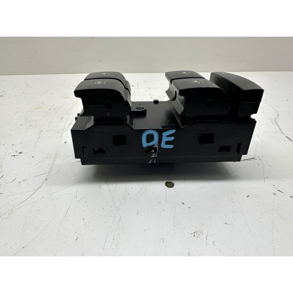 Botão Comando Do Vidro Diant. Esquerdo Cruze Lt 2017 3706