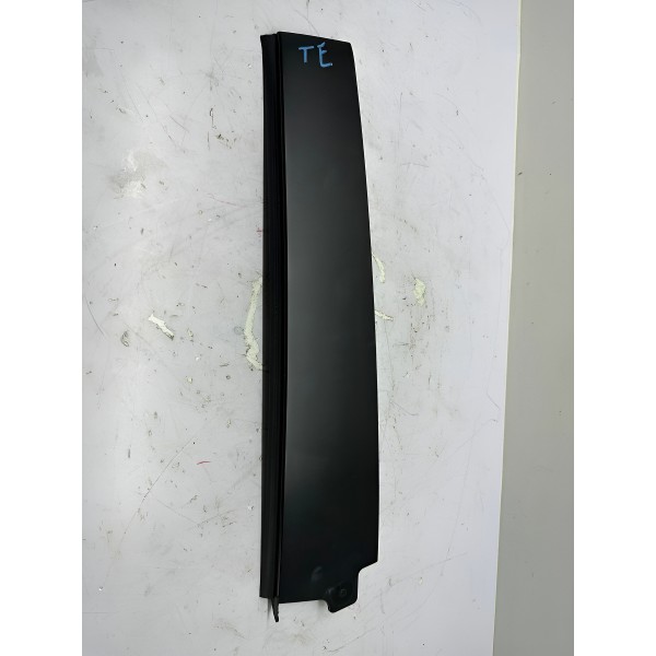 Acabamento Externo Porta Tras. Esquerda Audi Q3 2014 4727