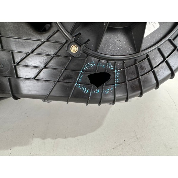 Caixa Evaporadora Cruze Lt 2017 Com Detalhe