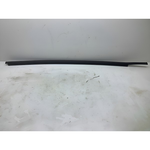 Pestana Externa Nissan Kicks Exclusive 2022 Preto Preto