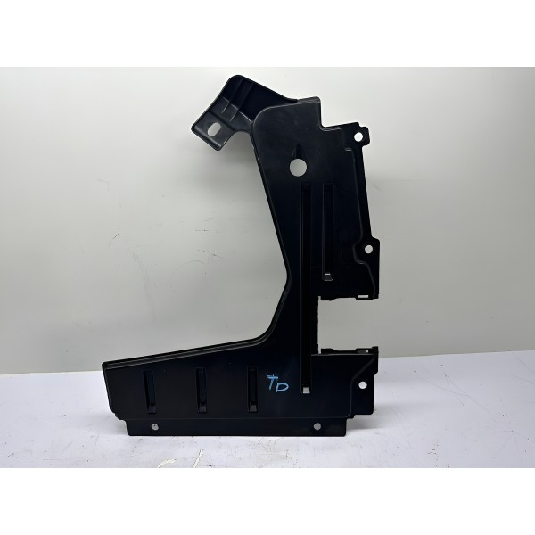 Protetor Assoalho Traseiro Direito Audii Q3 2014 8u0825216