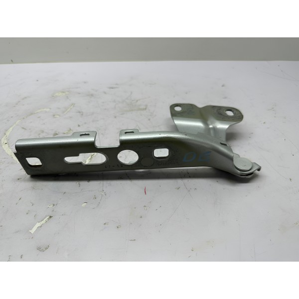 Dobradiça Capo Lado Esquerdo Audi Q3 2014 8u0823301 4689